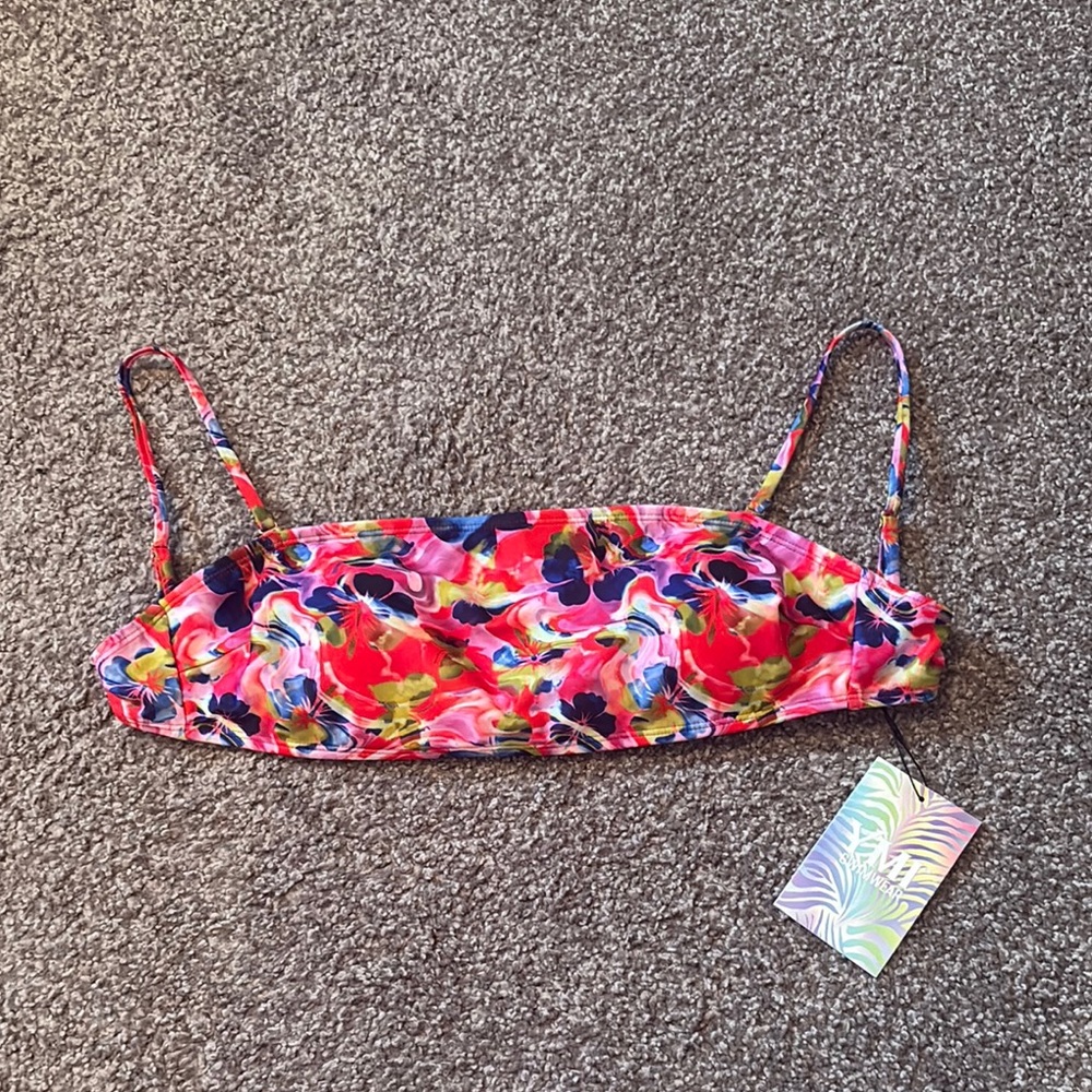 NWT YMI Multicolor Floral Bikini Top